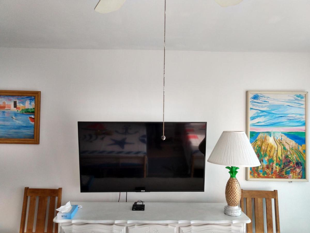 Ocean Balmy Warm Healing Breeze Under Sapphire Sky Year Round On Sunny Balcony Apartamento Daytona Beach Exterior foto